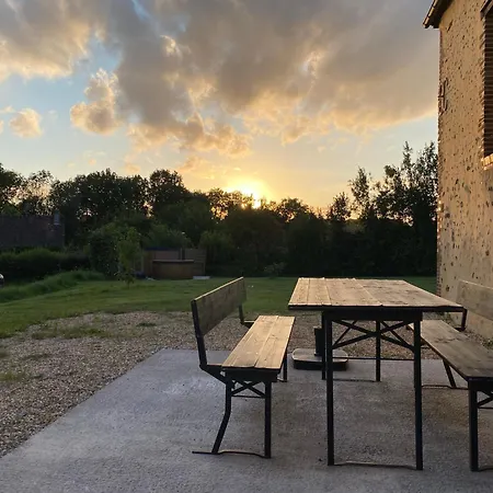 Superbe Grange Et Son Bain Nordique, Endroit Paisible Du Perche